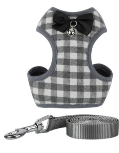 Chic Checkered Pet Harness & Leash